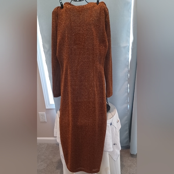 Cynthia Rowley Glitter Tease Shimmering Metallic Bronze Long Sleeve Maxi Dress - Picture 8 of 11